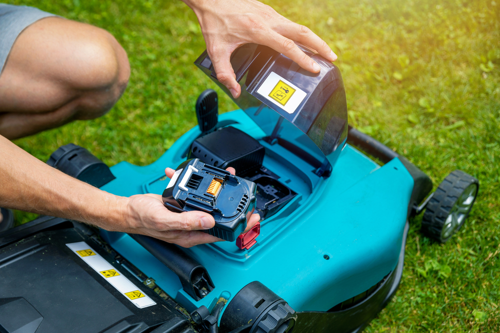 smart green tips, green tips, Is an Electric Lawnmower Right for You?,, Green Living